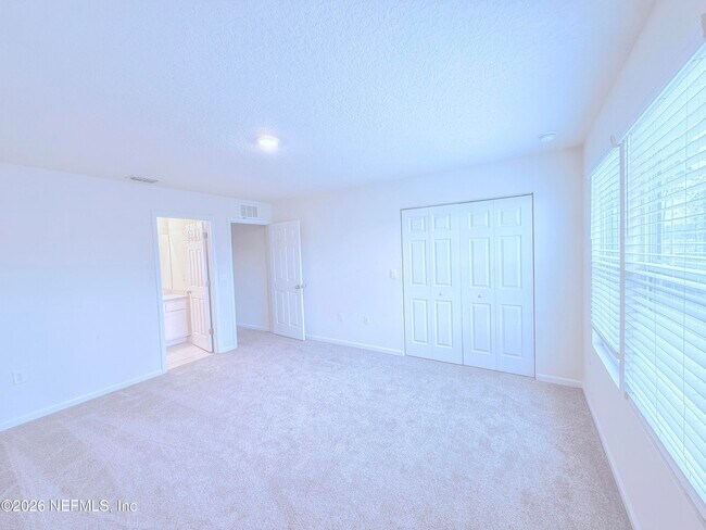 Building Photo - 365 Coastline Wy