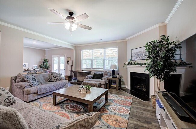 Building Photo - 286 Belmont Dr