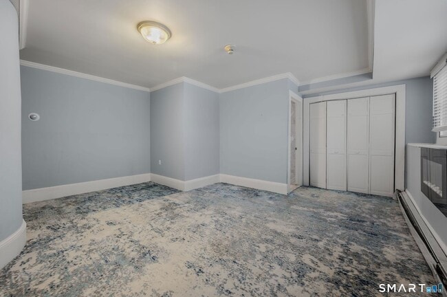 Building Photo - 9 Lyme St