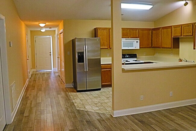 Building Photo - 4962 Grigsby Gate Way