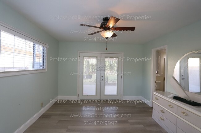 Building Photo - 7164 Santa Teresa Cir