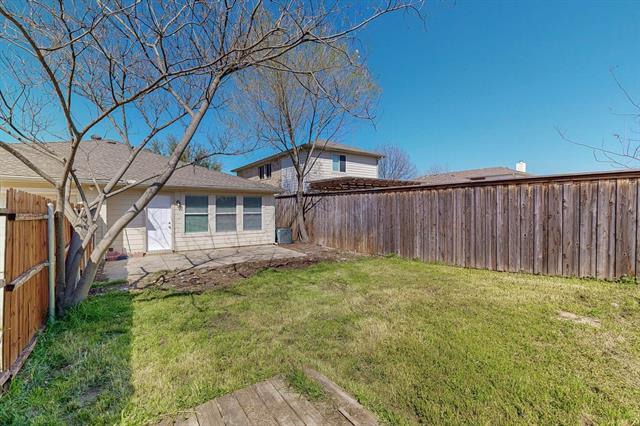 Building Photo - 8824 Cross Oak Ranch Blvd
