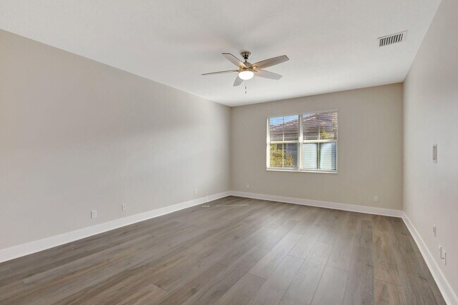 Building Photo - 4924 Pointe Midtown Way