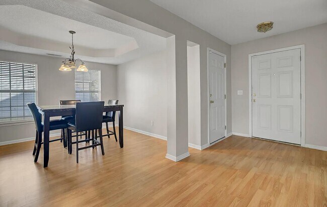 Building Photo - 5225 Copley Cir