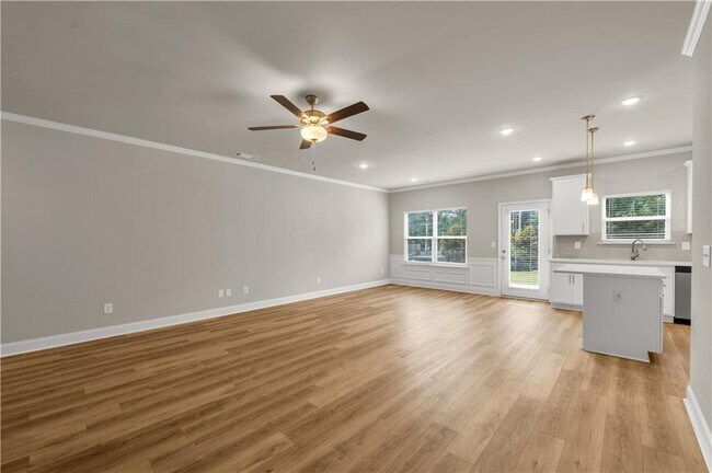 Building Photo - 1486 Fern Ridge Ln
