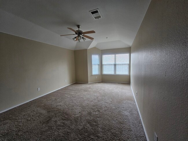 Building Photo - 3516 Valley Forge Dr