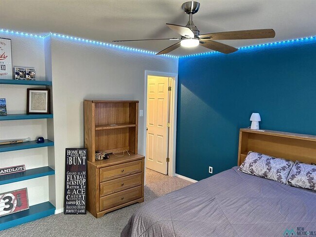 Building Photo - 3206 N Richardson Ave