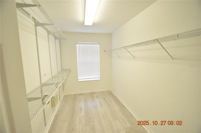 Building Photo - 8806 Cameron Crest Dr