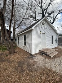 Building Photo - 328 N Volutsia