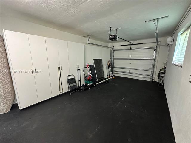 Building Photo - 9275 SW 67th St
