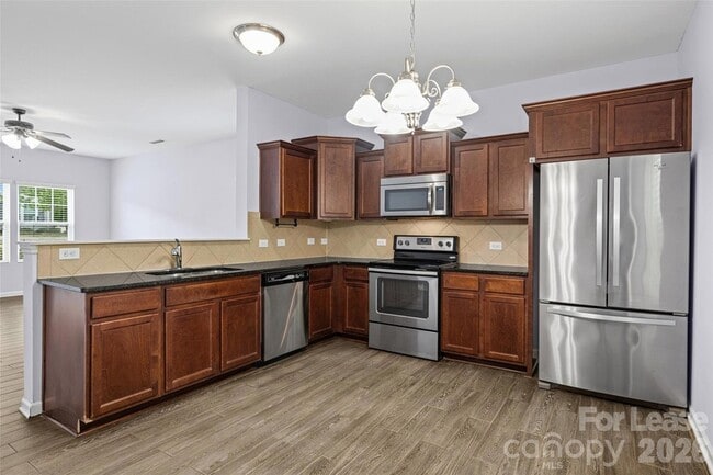 Building Photo - 6056 Shamrock Green Drive