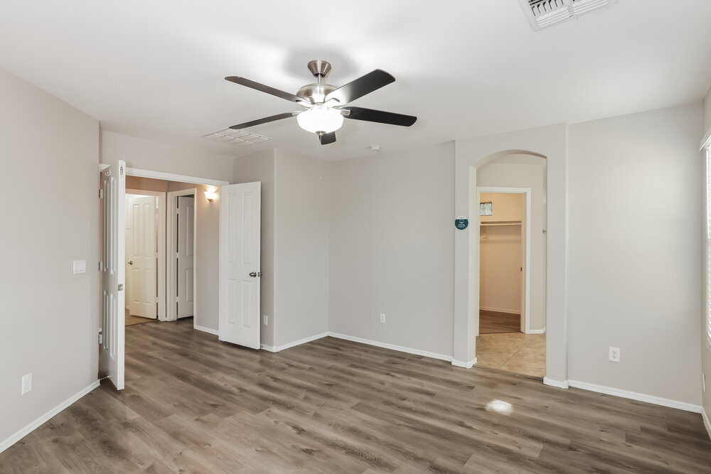Building Photo - 3626 N 131st Dr