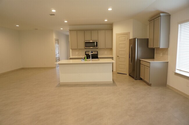 Building Photo - 3966 Canyon Shore Ln