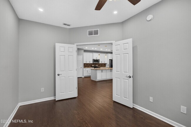 Building Photo - 11251 Campfield Dr
