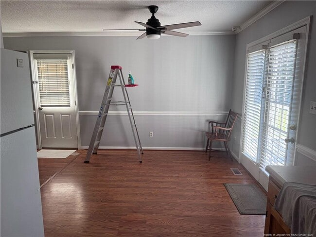 Building Photo - 394 Wrench Rd