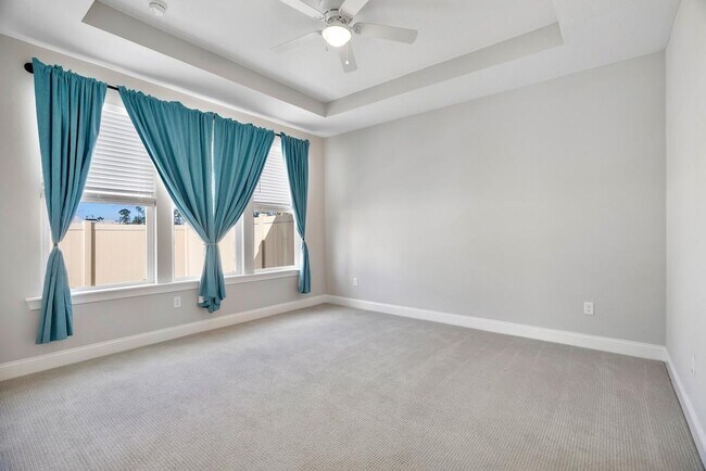 Building Photo - 147 Cool Spgs Ave