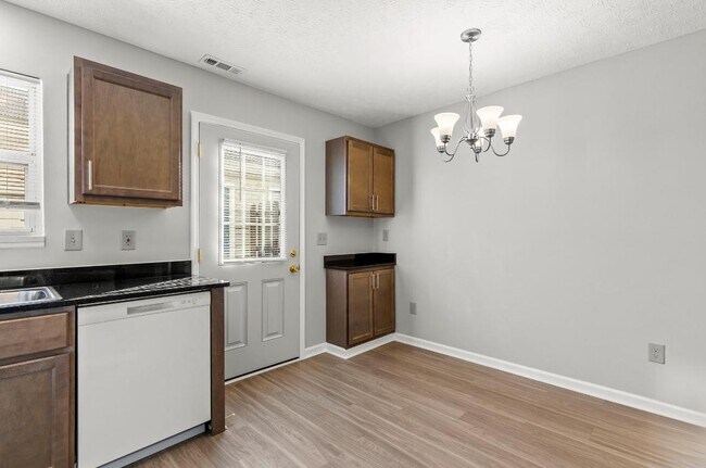 Building Photo - 2447 Brady Commons Dr