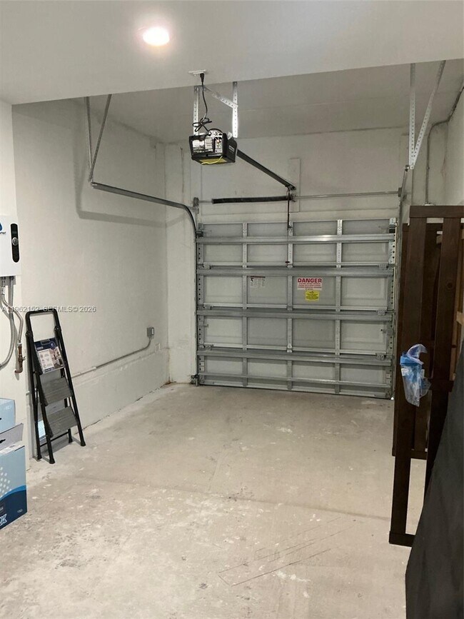 Building Photo - 1384 NW 2nd Ter