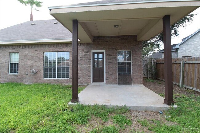 Building Photo - 7906 N 19th Ln