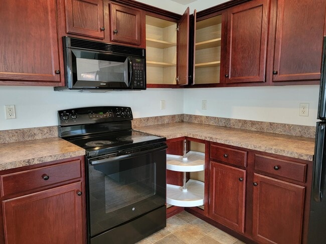 Building Photo - 137 Mount Olive Ln