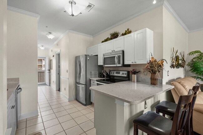 Building Photo - 4855 Carnation Cir