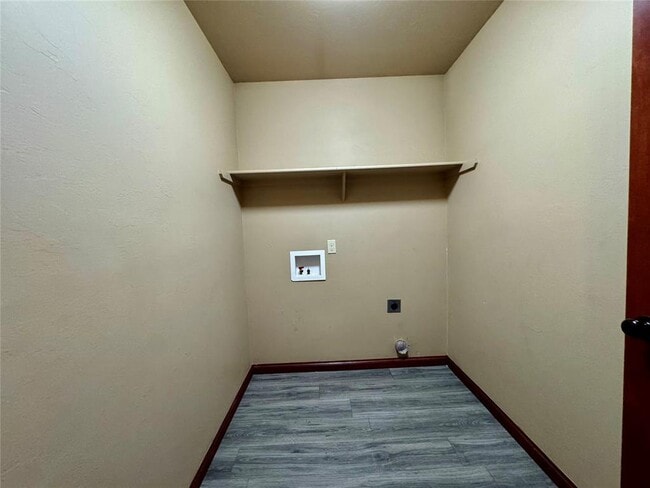 Building Photo - 1601 Lawter Rd