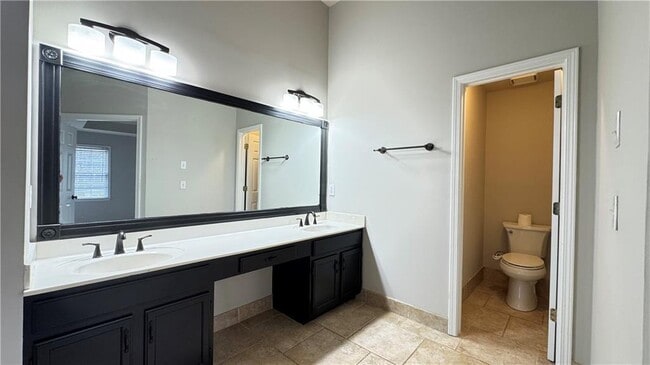 Building Photo - 7195 Devonhall Way