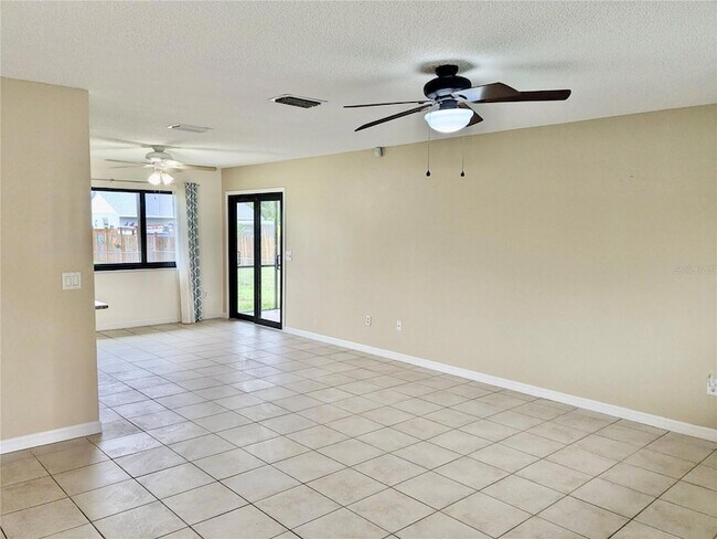 Building Photo - 5608 Kismet Terrace
