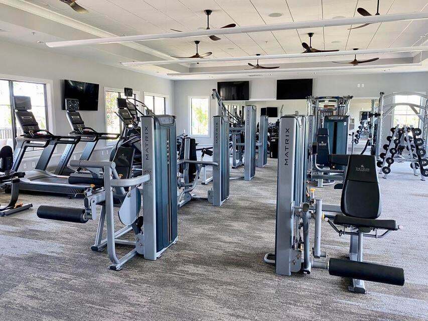 Building Photo - 4464 San Fratello Cir