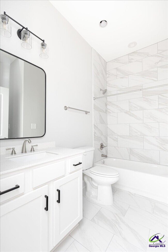 Building Photo - 1013 Northside Dr