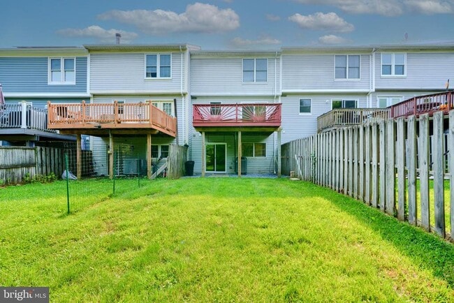 Building Photo - 3409 Howell Ct