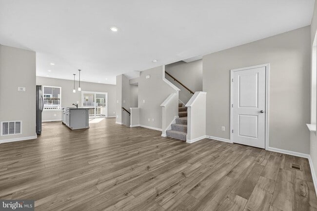 Building Photo - 1240 Red Clover Ln