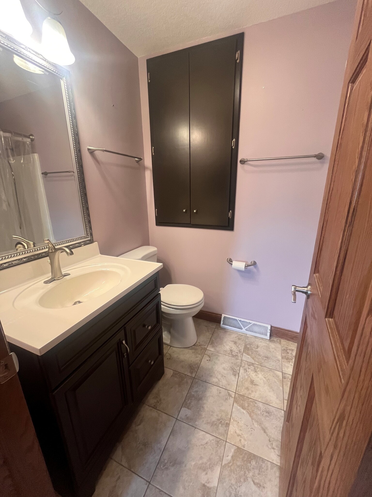 Building Photo - 3751 Tam O Shanter Dr N