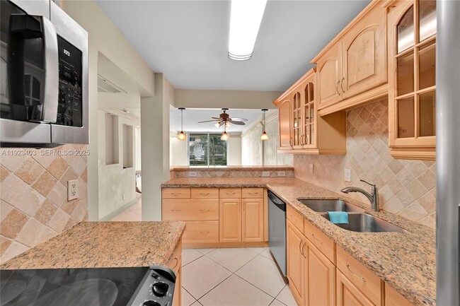 Building Photo - 4502 N Federal Hwy