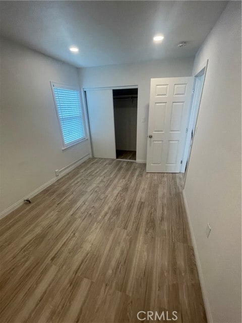 Building Photo - 310 E 81st St