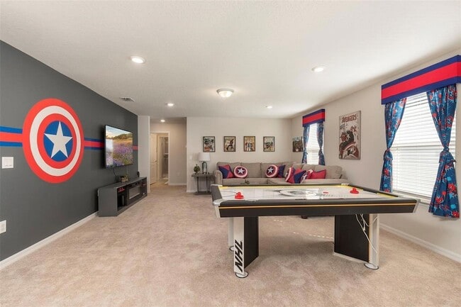 Building Photo - 7195 Oakmoss Loop