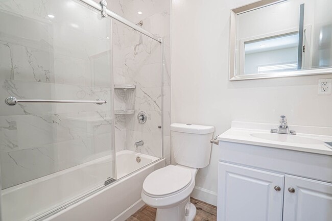 Building Photo - Beautiful 1-Bedroom Home with a Private Office Space and Modern Upgrades!