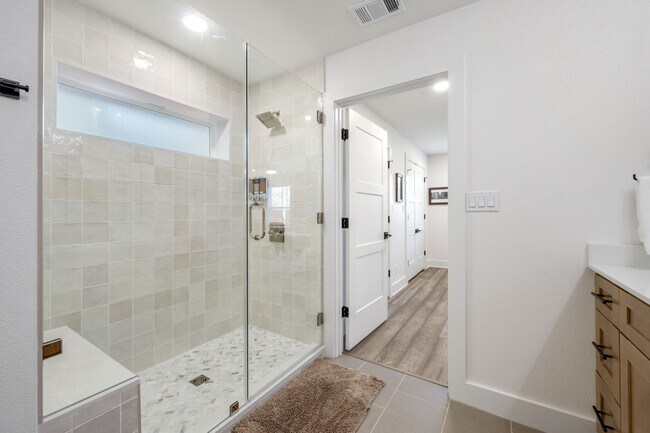 Building Photo - 1611 Armistead St