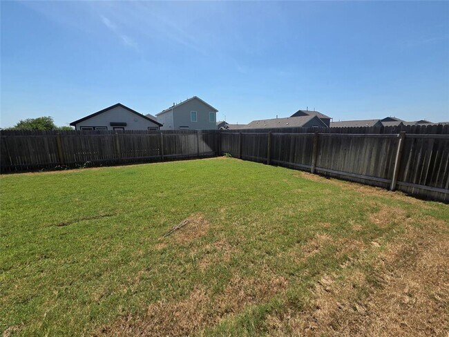 Building Photo - 2329 Red Sky Dr