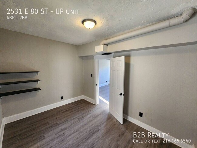 Building Photo - 2531 E 80th St