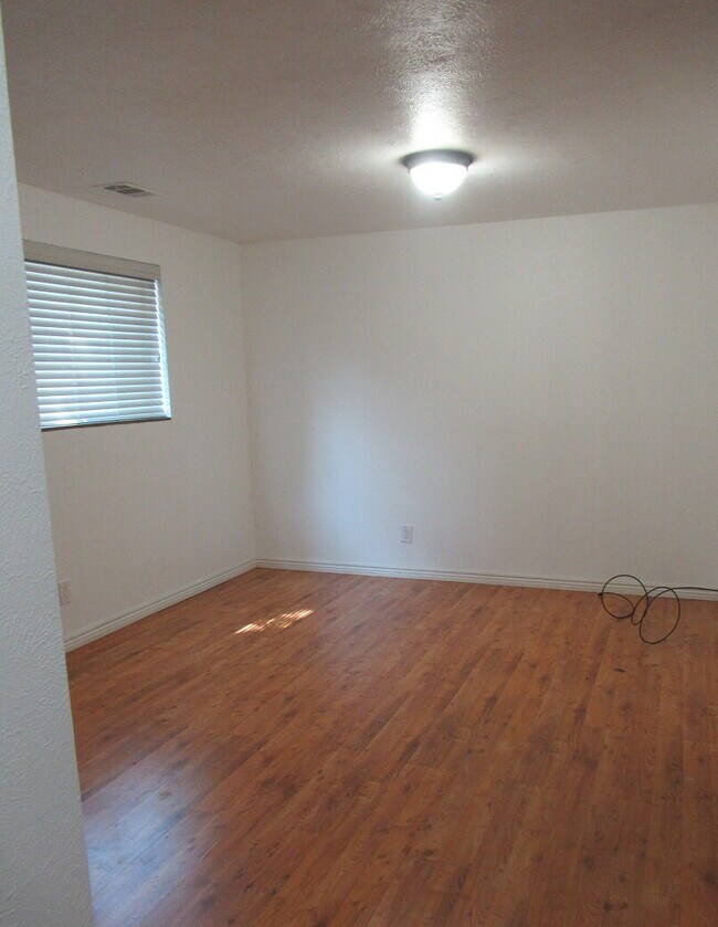 Building Photo - 11057 W 59th Ave