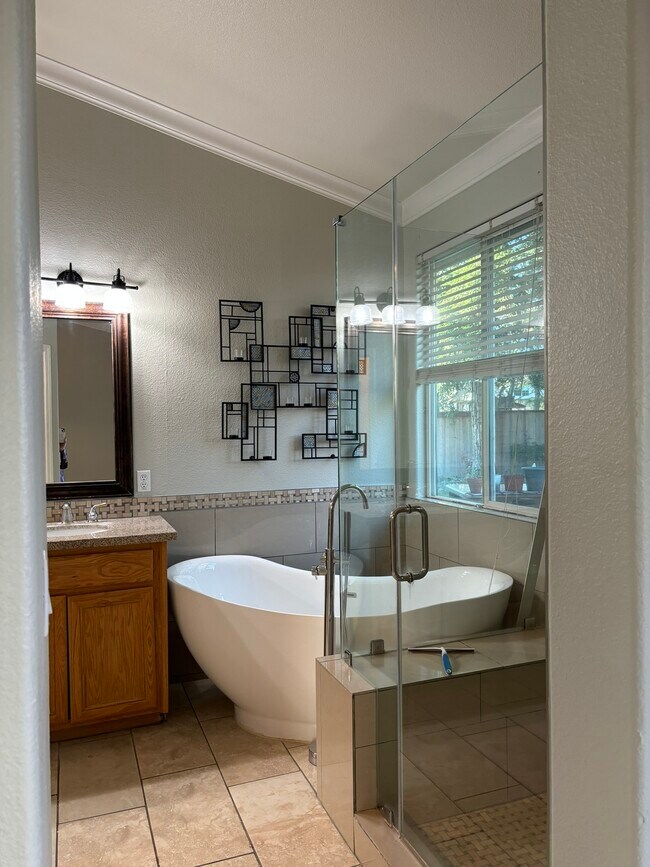 Building Photo - 3547 Marsh Point Dr
