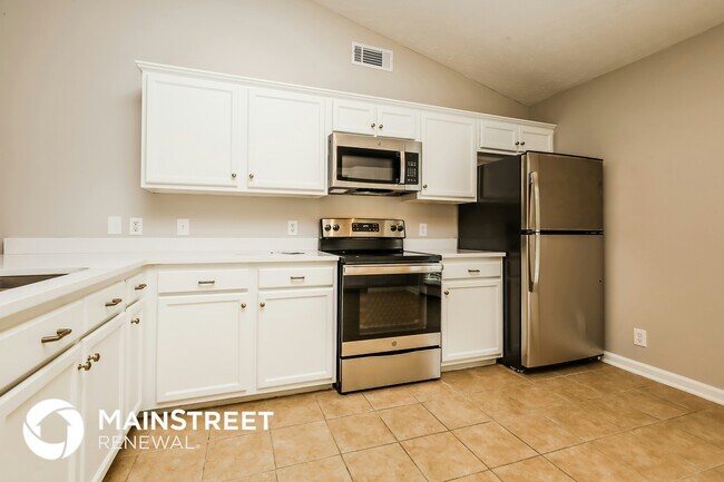 Building Photo - 836 Lavergne Ln