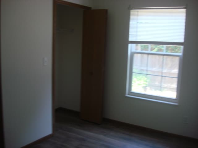 Building Photo - 601 Catlin St