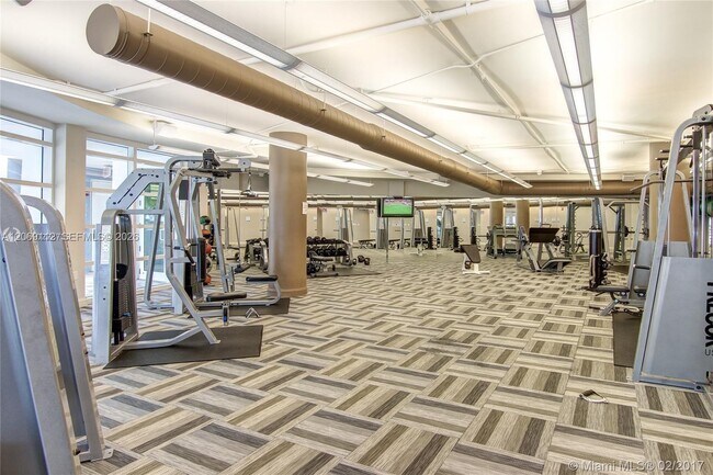 Building Photo - 244 Biscayne Blvd