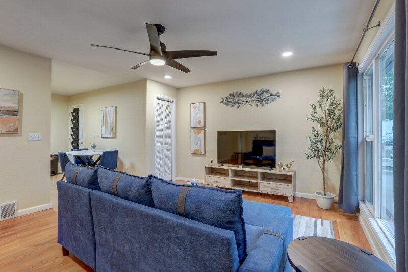 Building Photo - 7777 Umatilla St