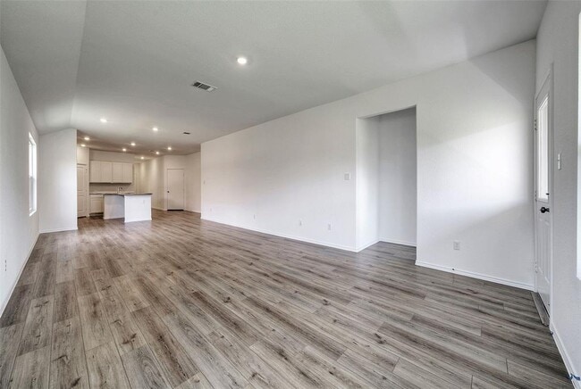 Building Photo - 108 Montego St