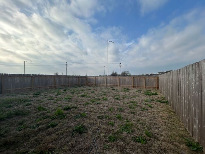 Building Photo - 1213 Catfish Ln