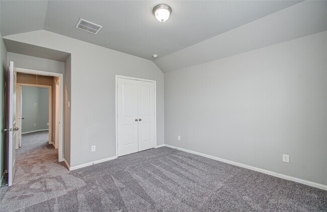 Building Photo - 24331 Kee Cresta Ct