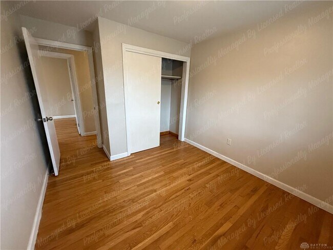 Building Photo - 217 Wolf Ave